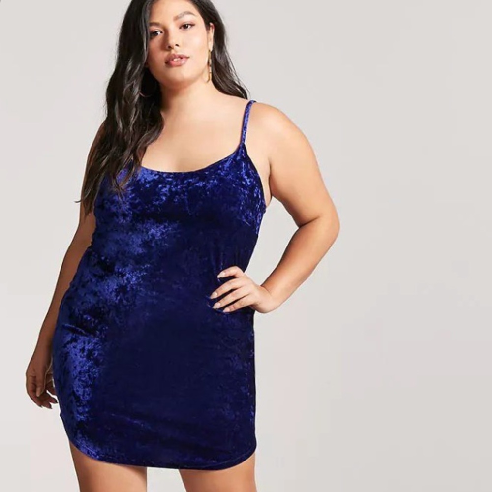 🆕Crushed velvet cami dress